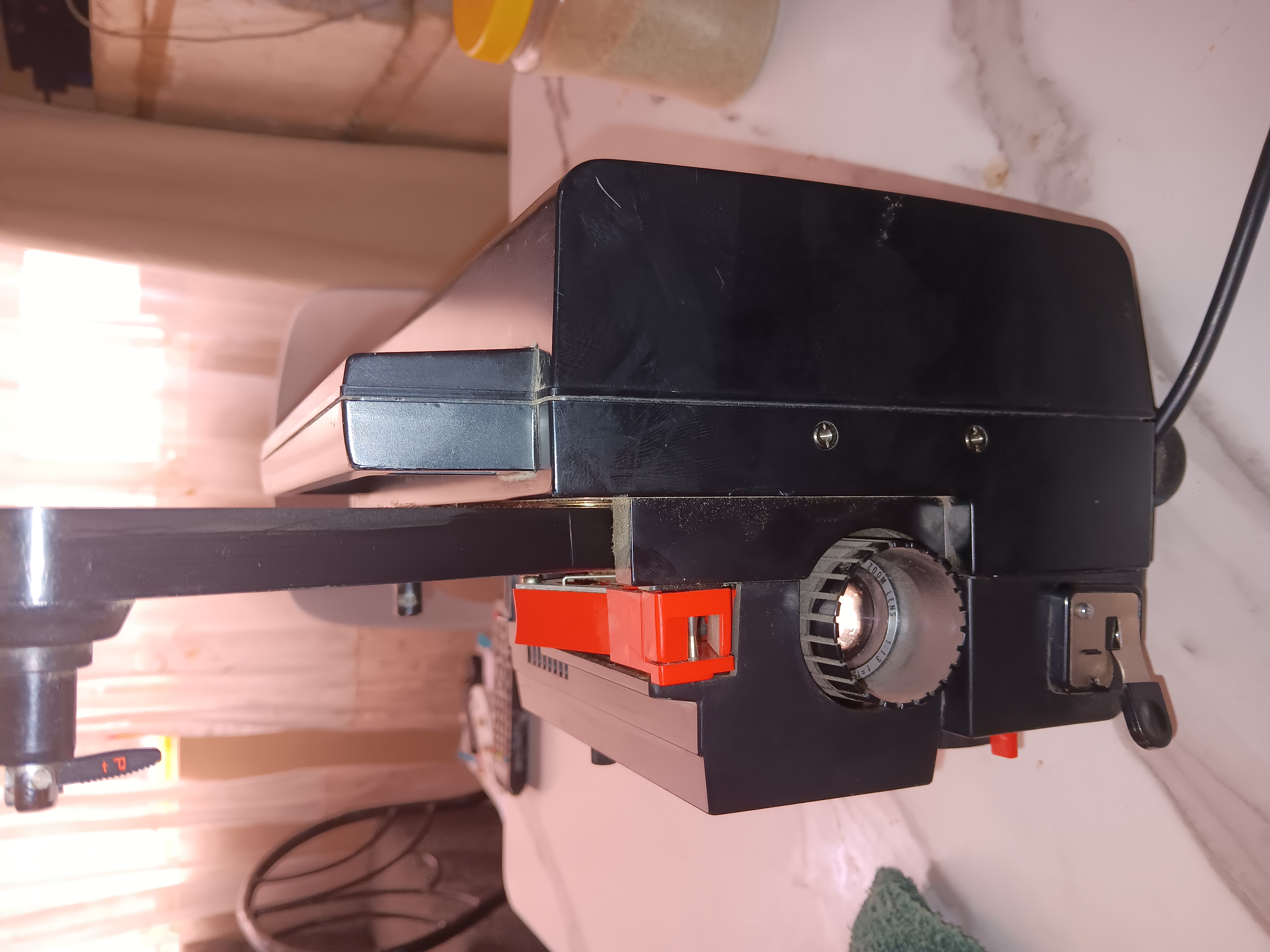 YELCO MP-330 CINE PROJECTOR  — Image 2