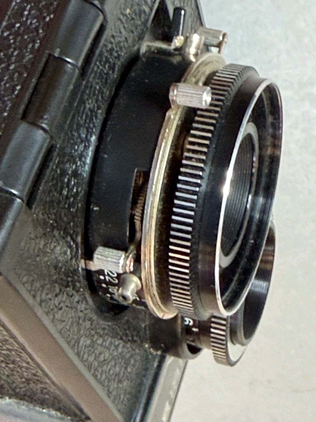 Lubitel 166b 120mm tlr film camera  — Image 5