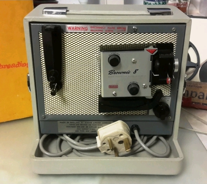 Kodak brownie 8 movie projector A15g
