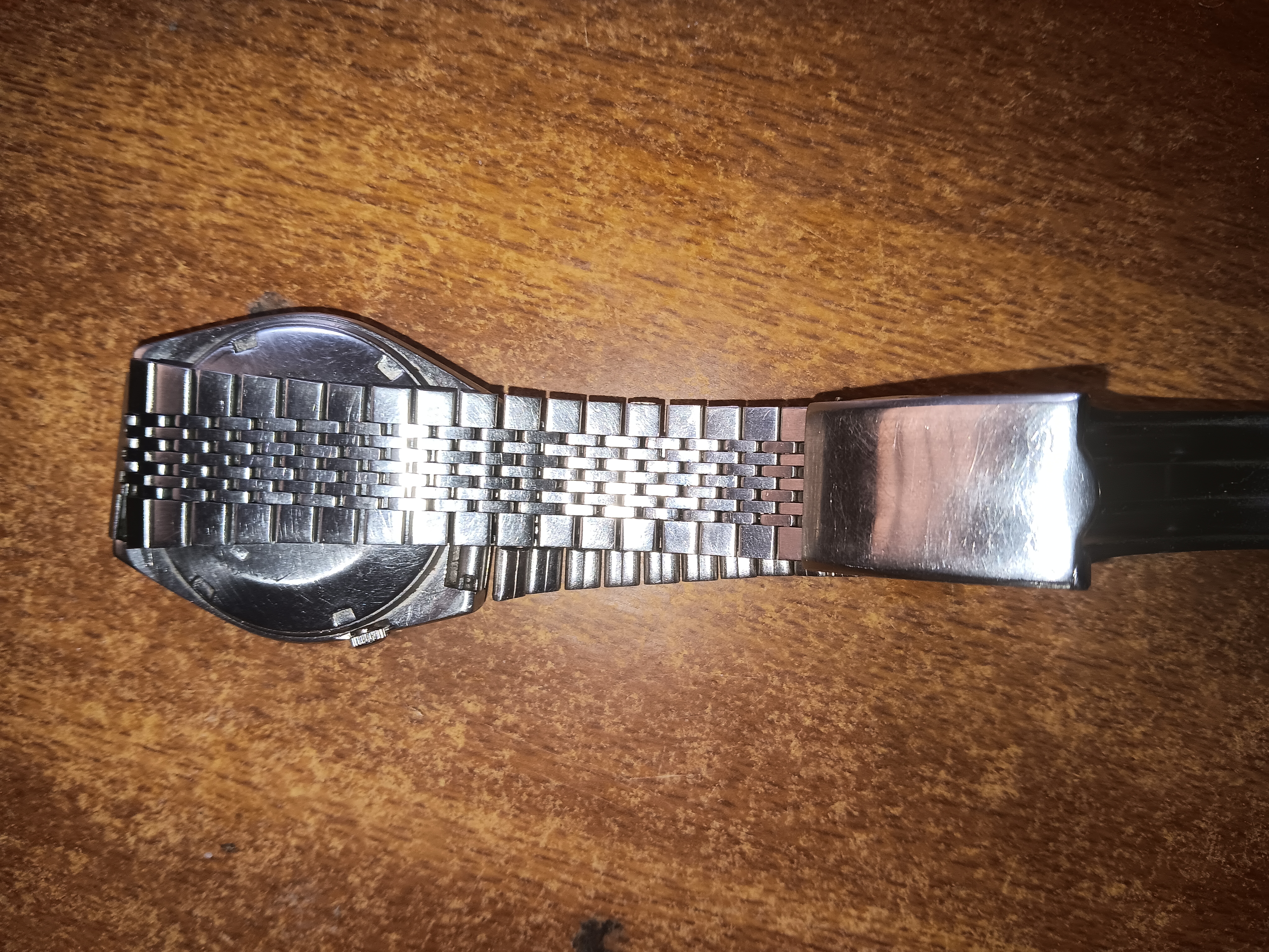 SEIKO 5 AUTOMATIC  — Image 4